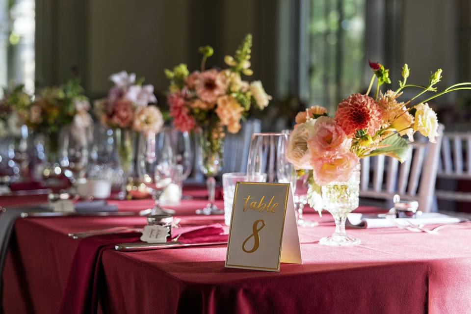 Champagne flute centerpiece