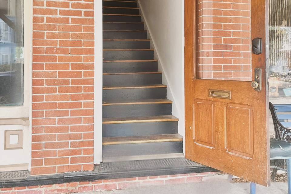 Door/Stairs to Bridal Suite