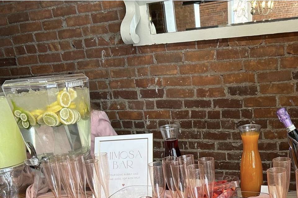 Built in custom bar