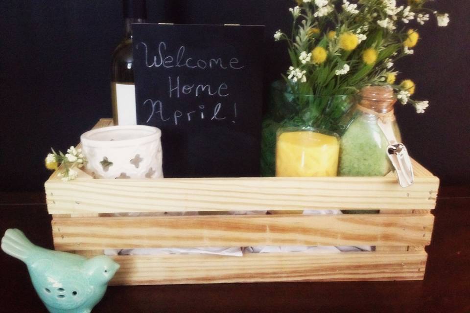 The Periwinkle Pig Gift Co.