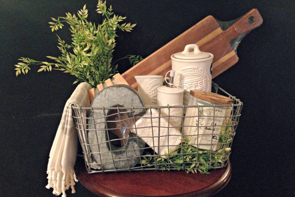 The Periwinkle Pig Gift Co.