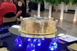 Lights under cake