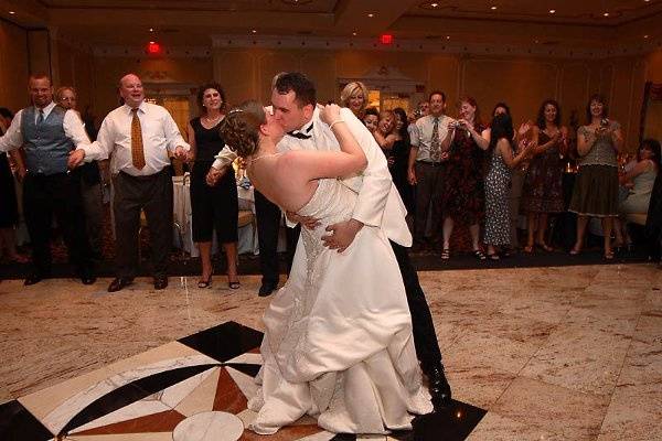 Andrew and Melissa Gorski.  A nice romantic moment created by Affair 2 Remember DJ's!