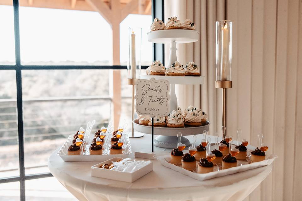 Dessert table