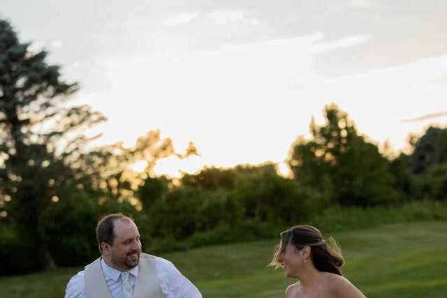 HAPPY COUPLE