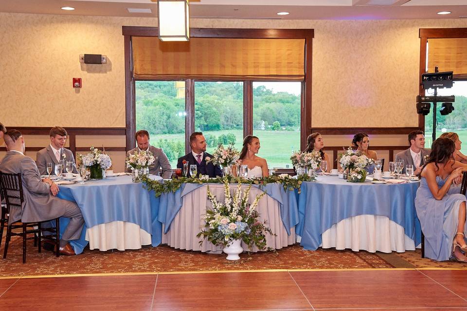 Sweetheart table