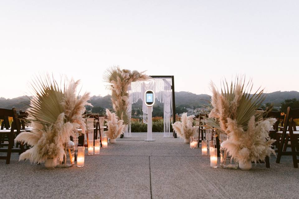 Rustic photobooth setup