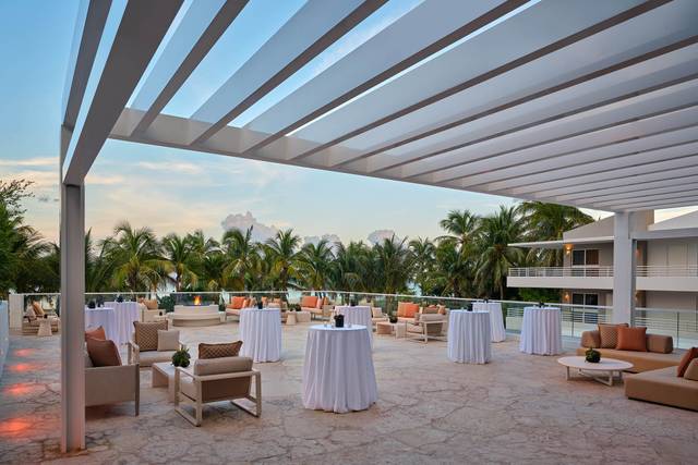 Atlantic patio cocktail set up