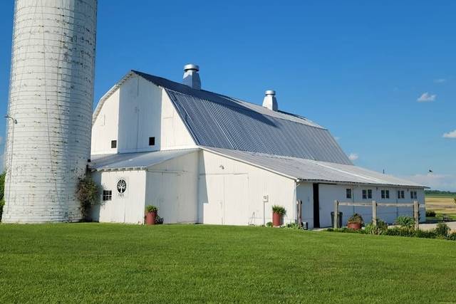 The Lightning Tree Barn LLC