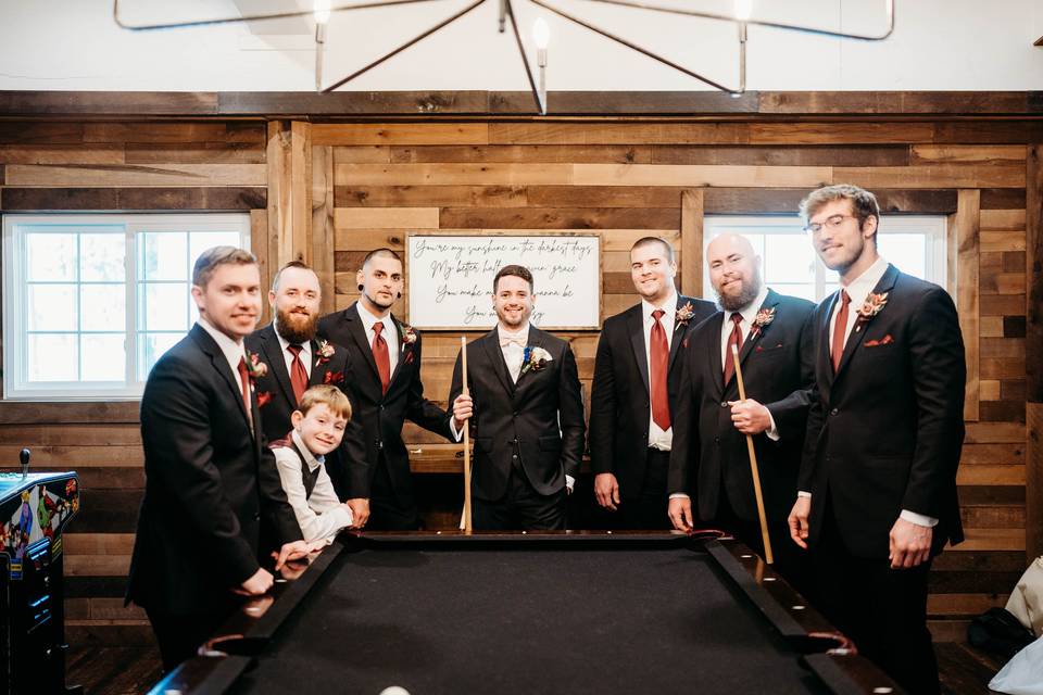 Groom Suite