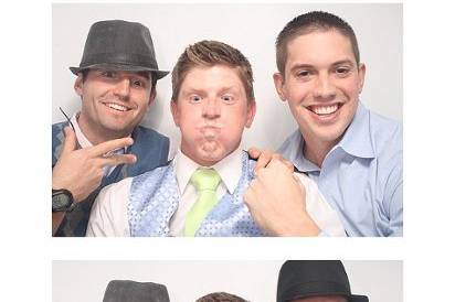 4 Flashes Photo Booth Dallas
