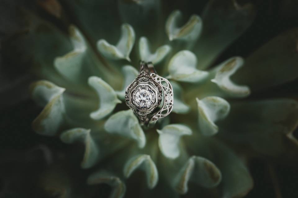 Antique engagement ring - The Carrs Photography