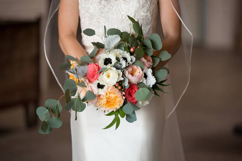 Bridal bouquet, Piedmont Room