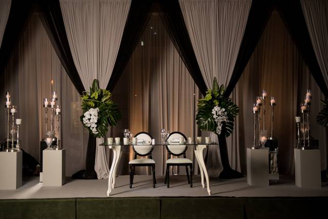 City chic reception