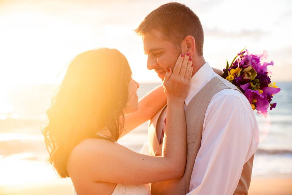 A Maui beach wedding at Maluaka Beach