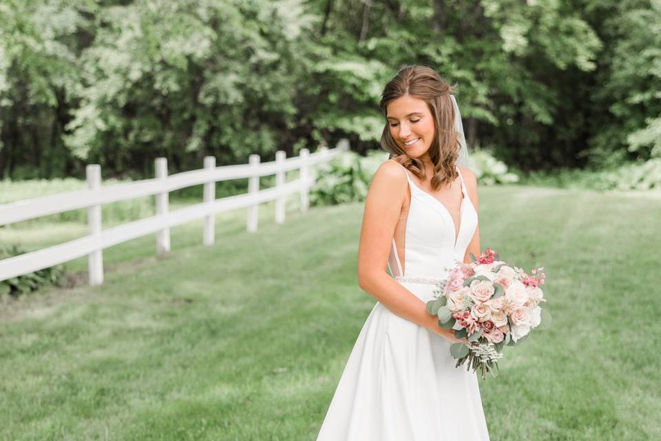 Bride at Hope Glen Farm