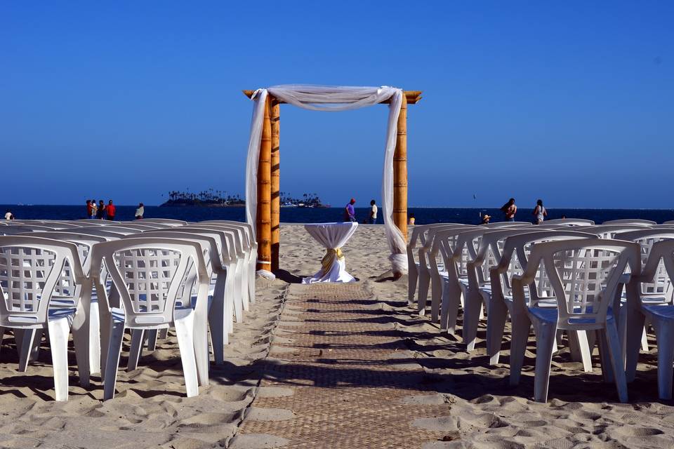 LONG BEACH WEDDING