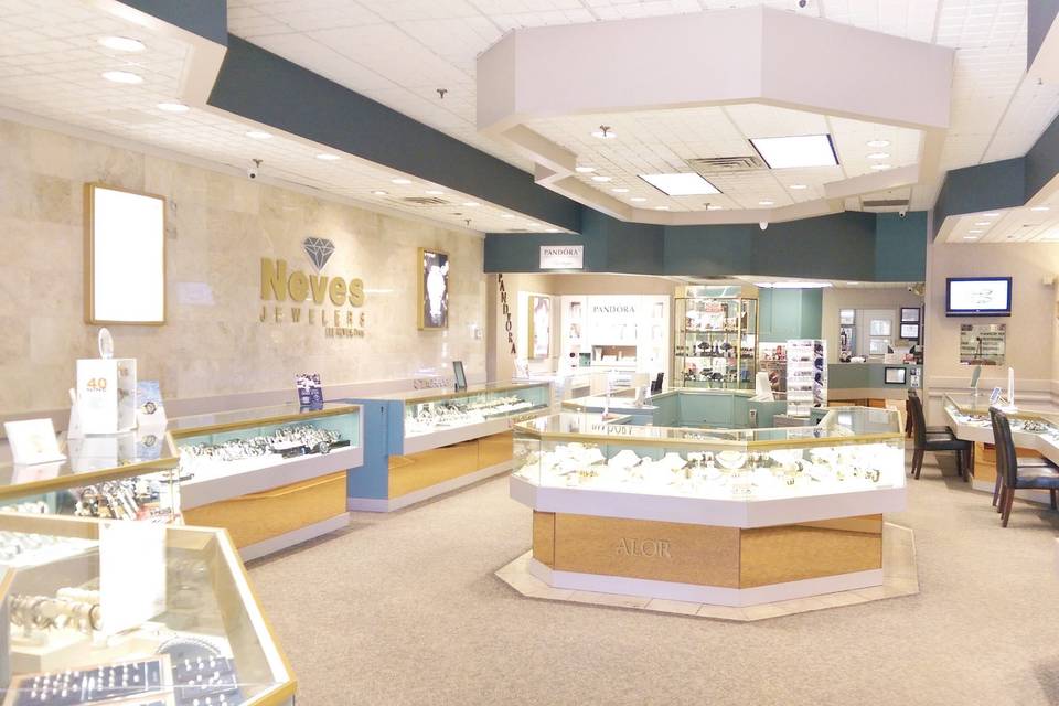 Neves Jewelers