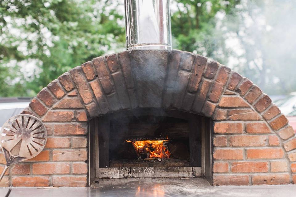 A Wandering Fire: Artisan Pizza