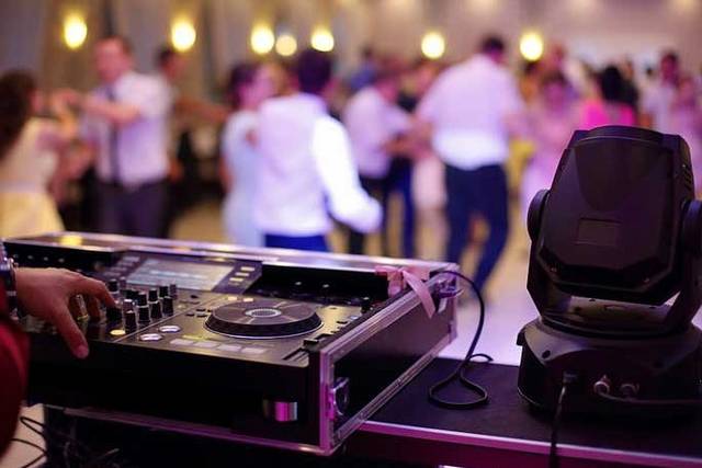 Dance Town Production Dj Service