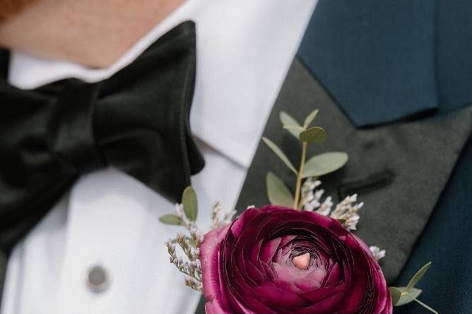 Elegant Boutonniere