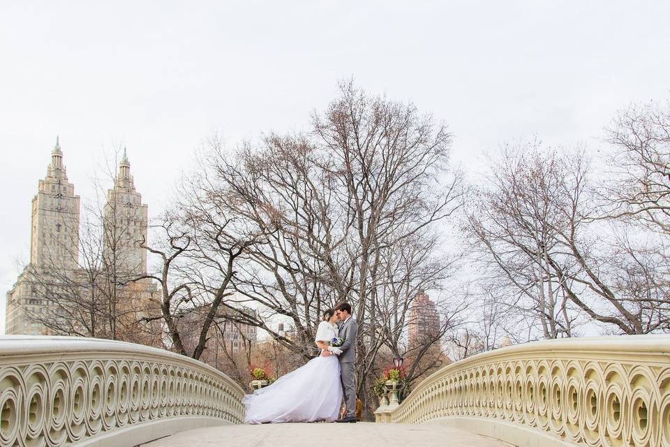 Knot by the Sea Weddings - Officiant Alexandra Paez - New York & New Jersey