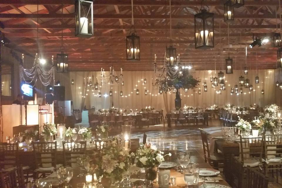 Barn wedding, rustic chic