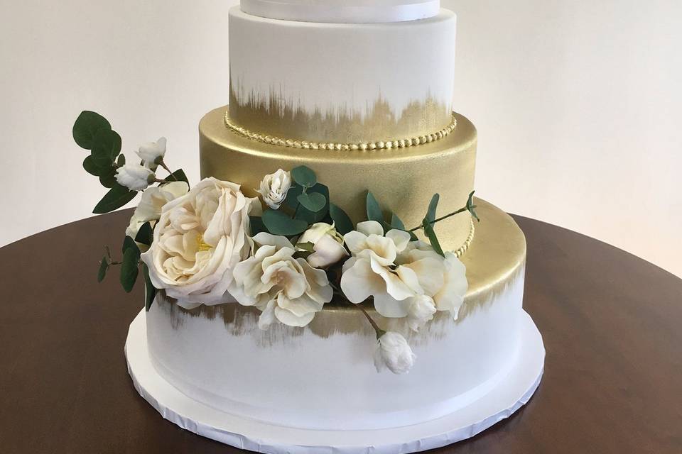 Gold and ivory flowers