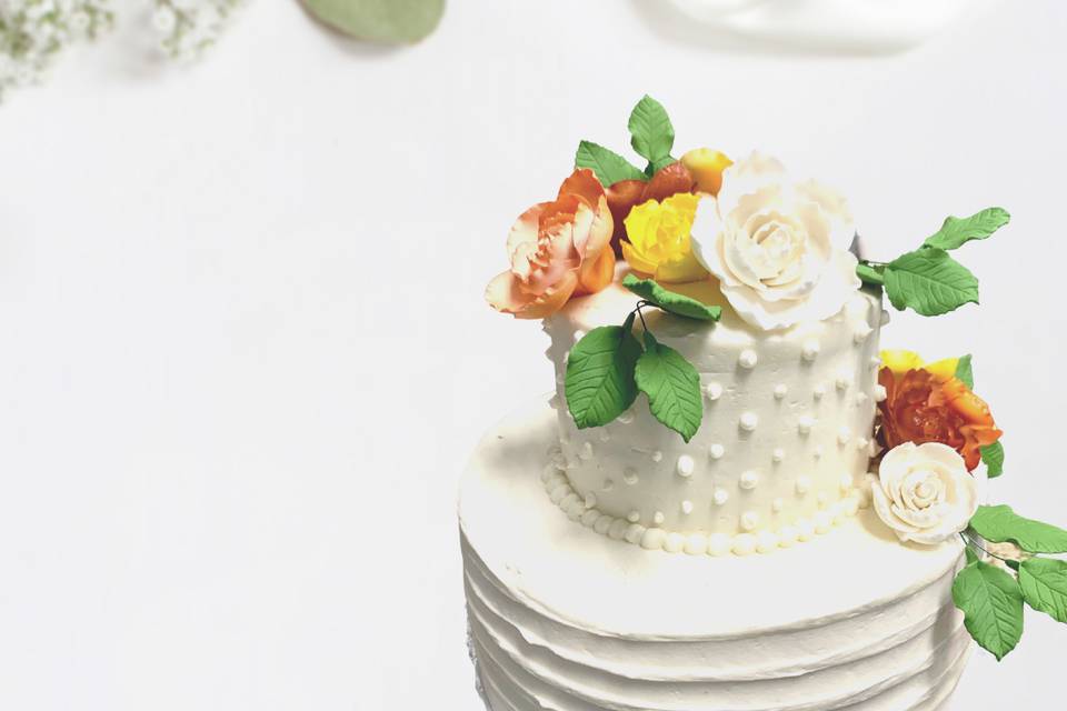 Floral wedding cake