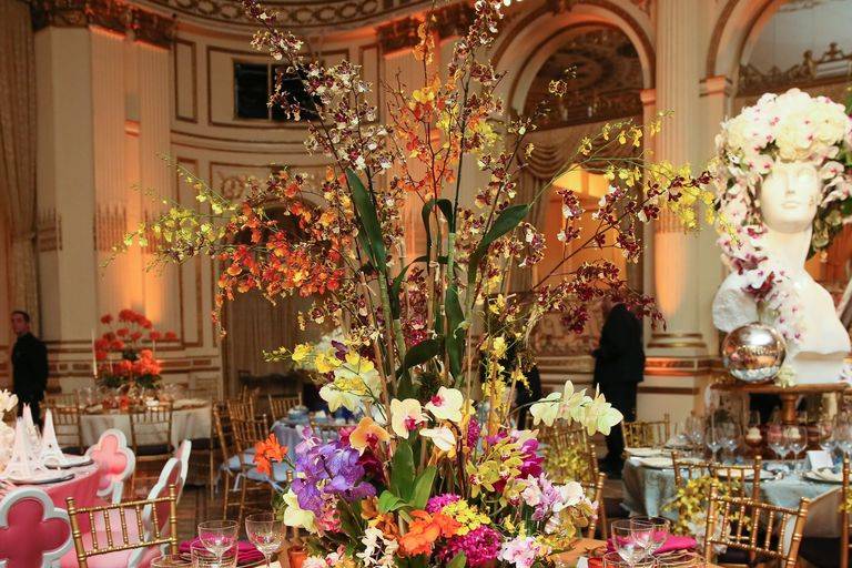 Floral centerpiece