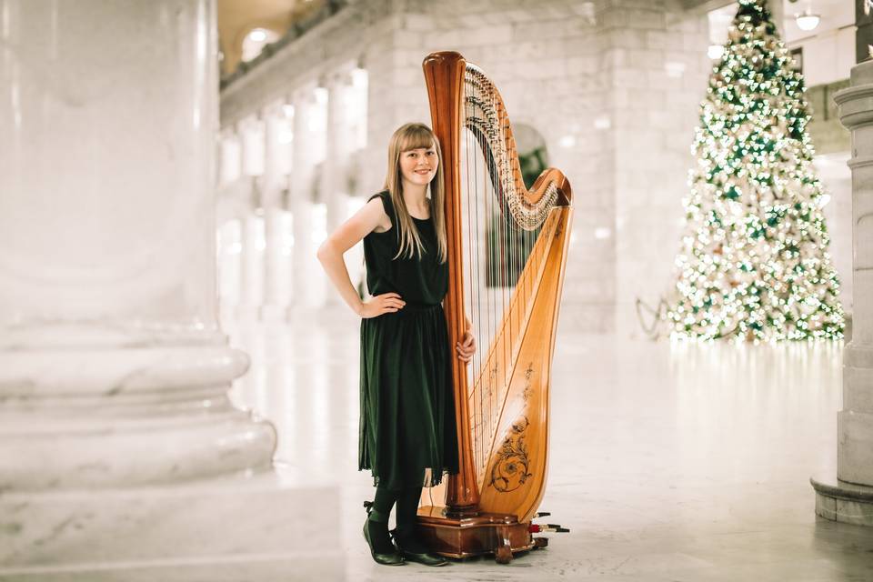 Jessica Cordner Harpist