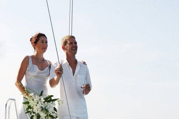 We love to plan beautiful weddings on the seas of Sarasota Bay!