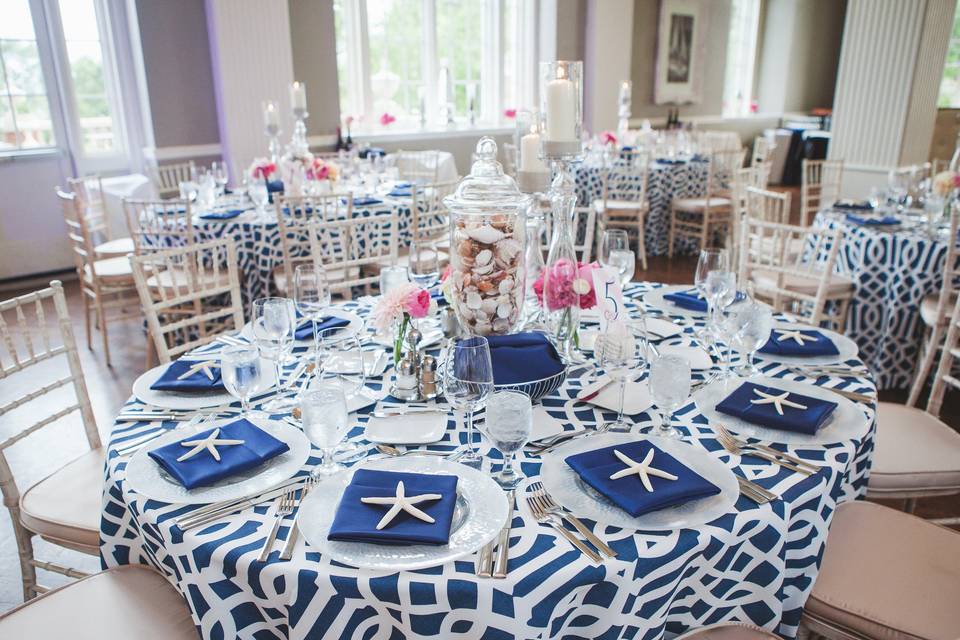 Blue pattern linens