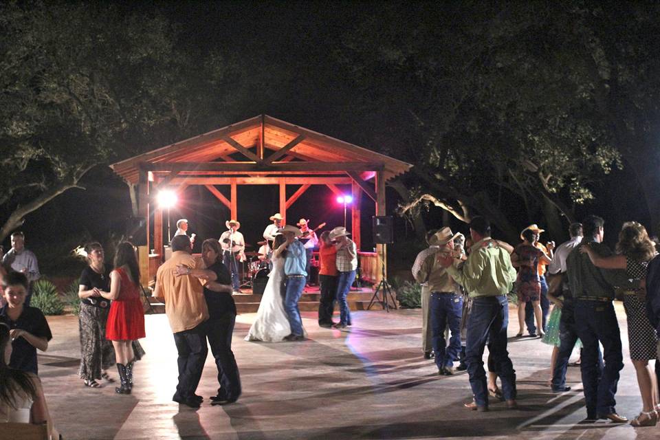 Sandy Oaks Ranch Event Facilities