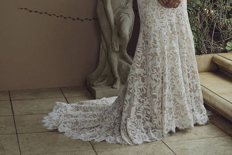 Carbonneau Bridal & Formalwear
