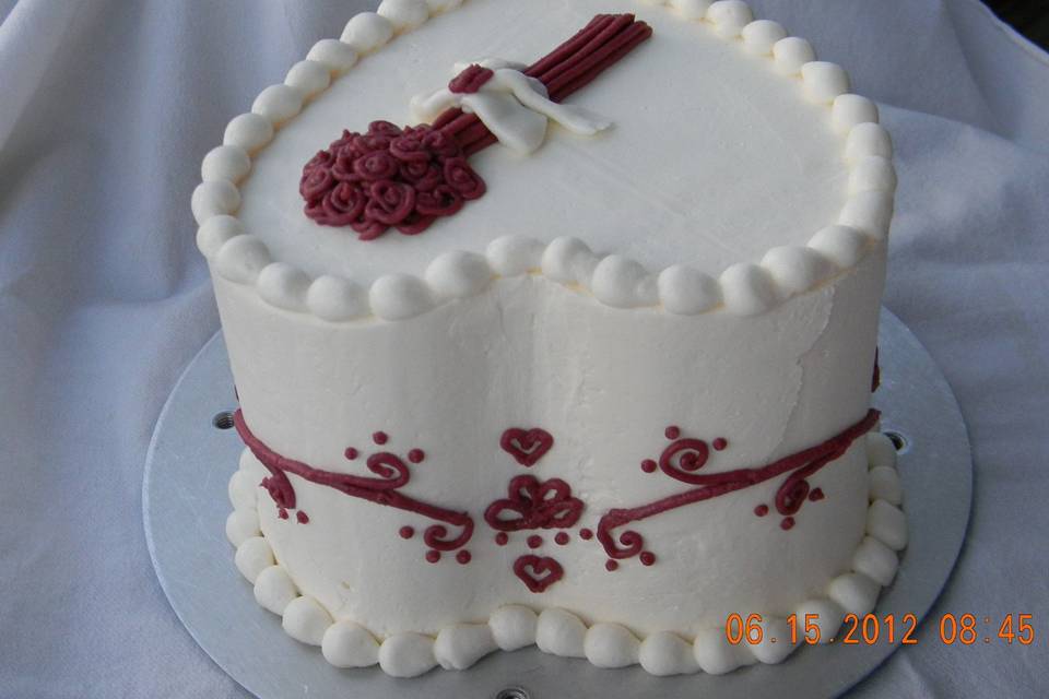 HUDSON CAKE by Impac.art | Bridestory.com