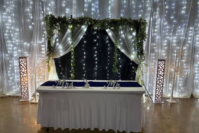 Mr. & Mrs. Table