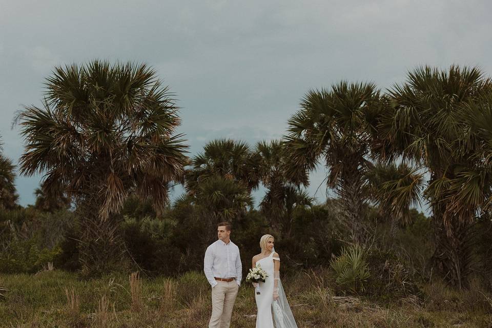 Bride & Groom at the beach