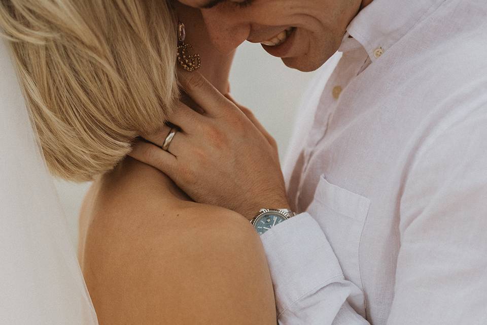 Bride & Groom at the beach