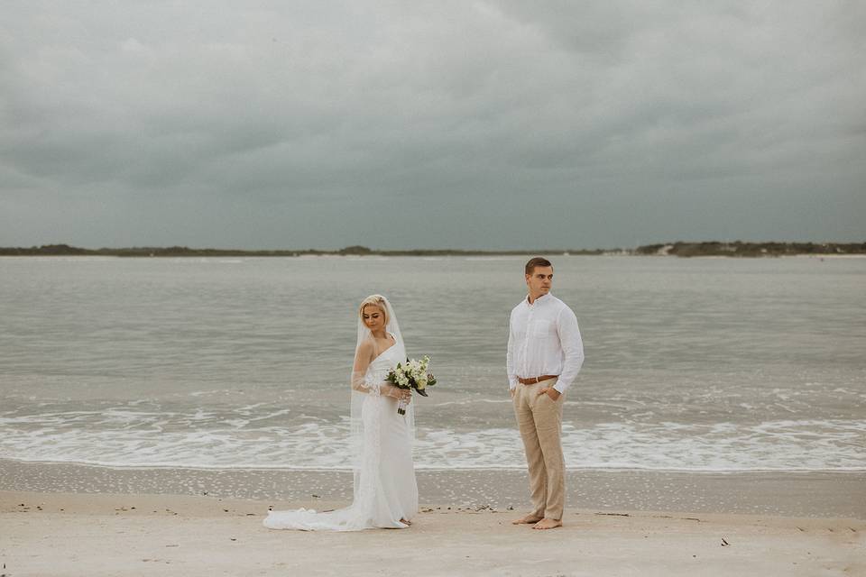 Bride & Groom at the beach