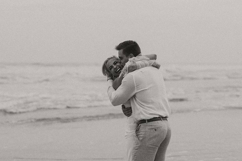 Bride & Groom at the beach