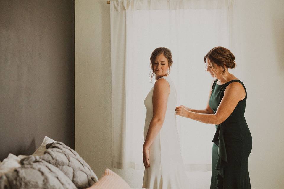 Bride and Mom