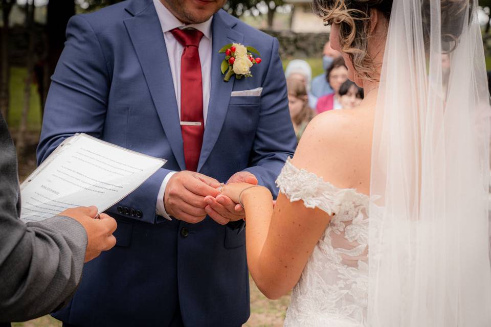 Candid Ceremony Portraits