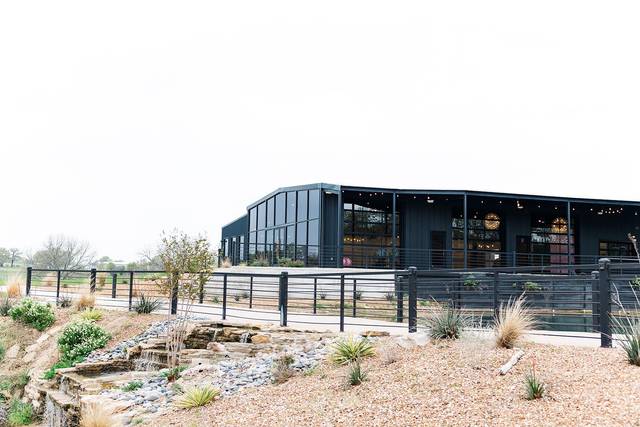 Loco Lake Venue