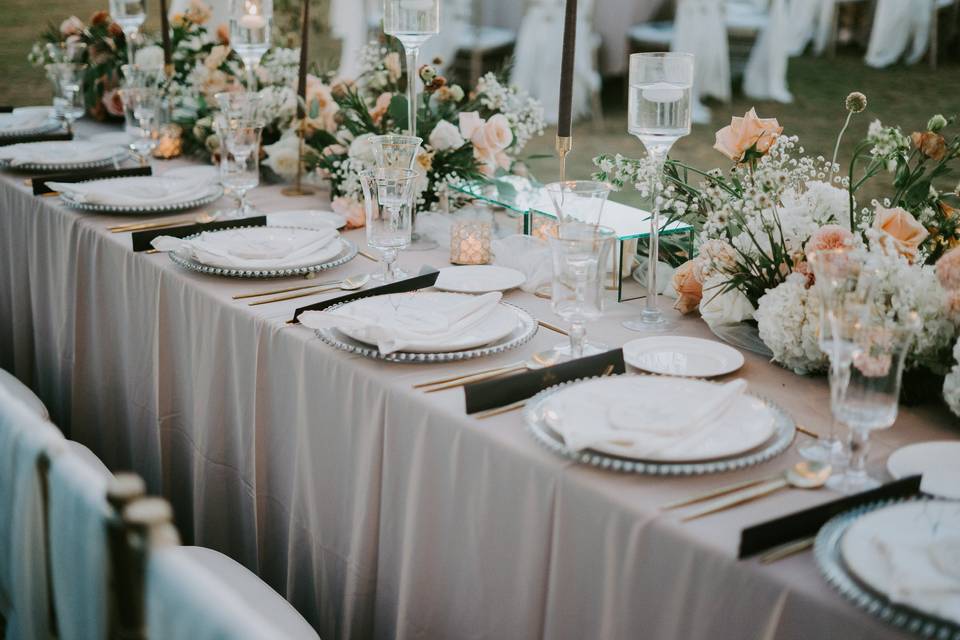 Tablescape