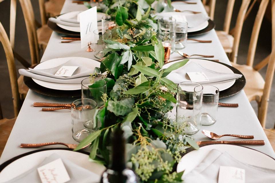 Table garland