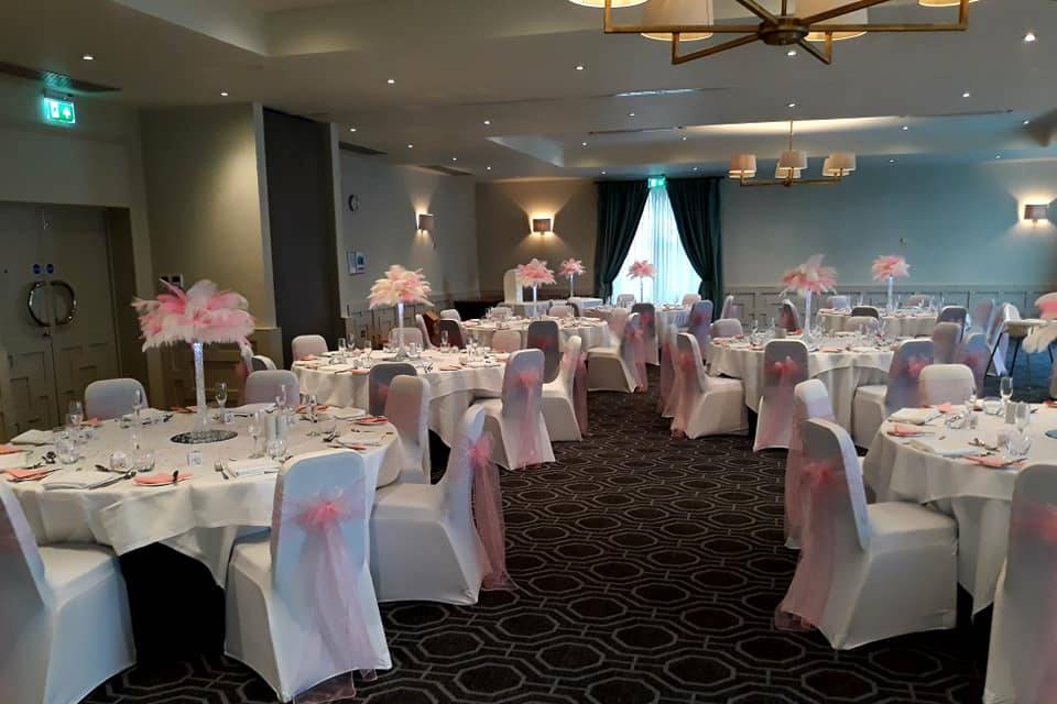 Pink feather centrepieces