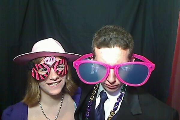 Be Famous Photo Booth co.