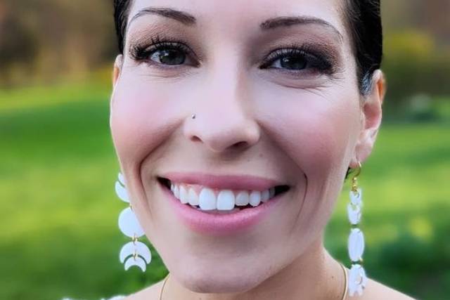 Natural makeup
