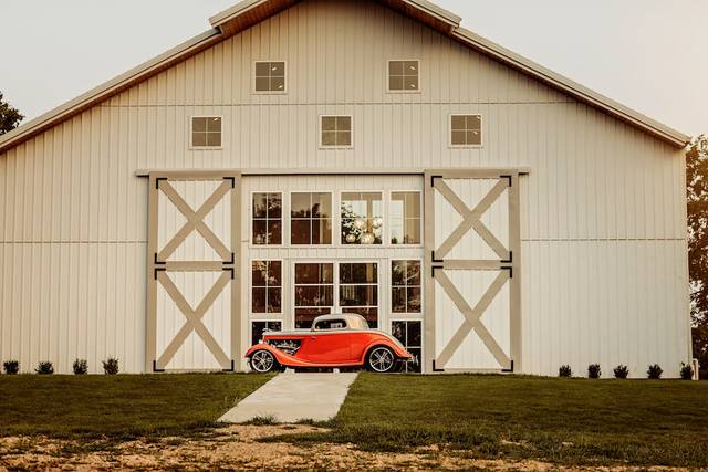 Cottonwood Barn